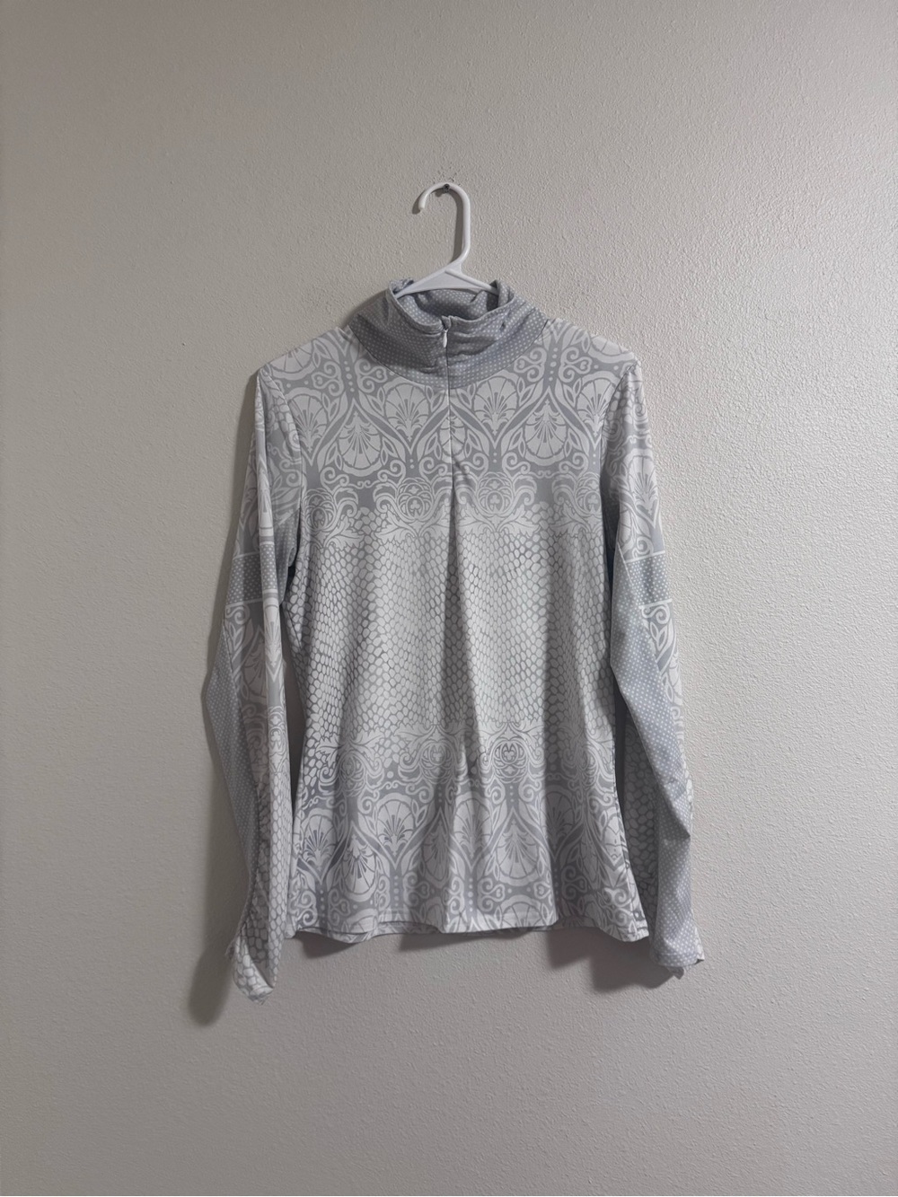 Prana Light Gray and White Long Sleeve Tee